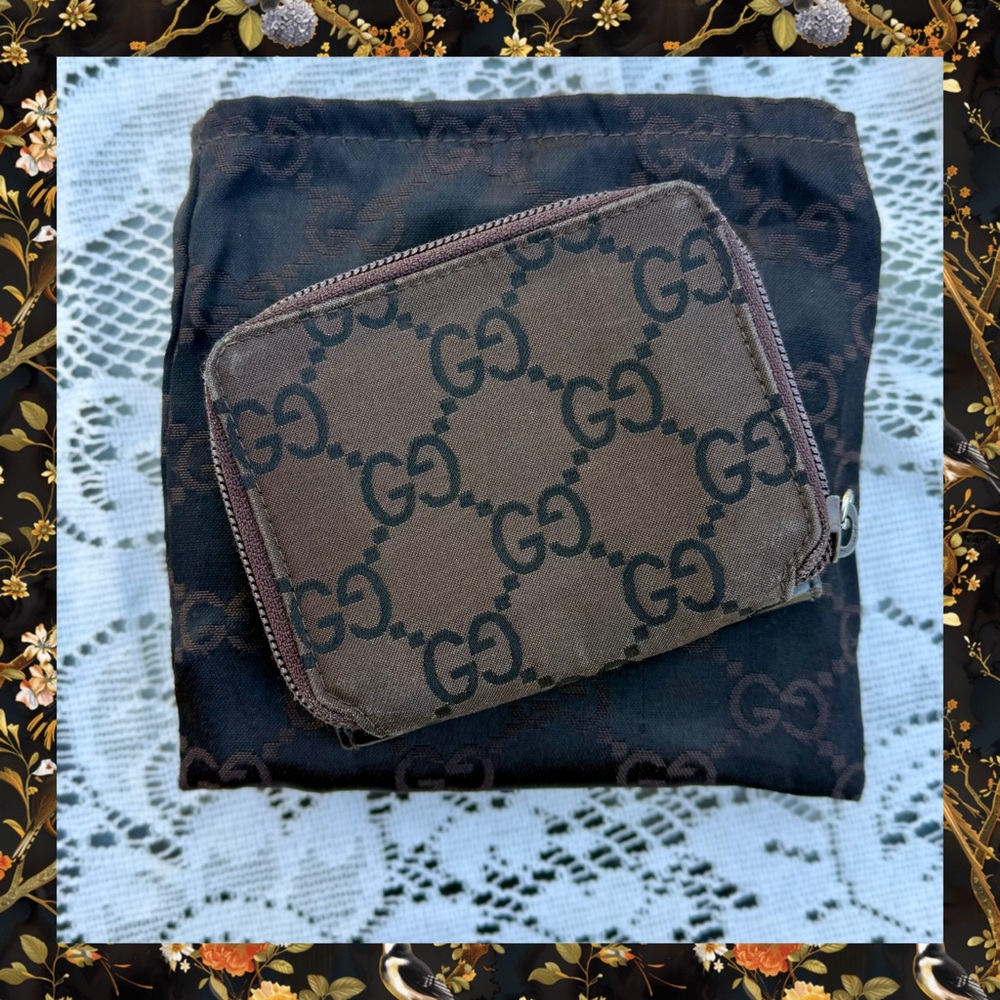 Gucci Dark Brown GG Zip Wallet